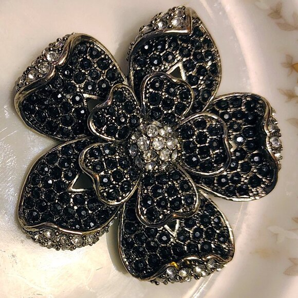 Vtg Black & Clear Pave Rhinestone Flower Mourning Brooch Silver Tone - Picture 1 of 5